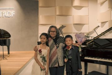 Puluhan pianis muda Indonesia tampil memukau di Ceko