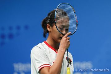 Putri KW gagal melaju ke perempat final setelah kalah 0-2 dari Venkata