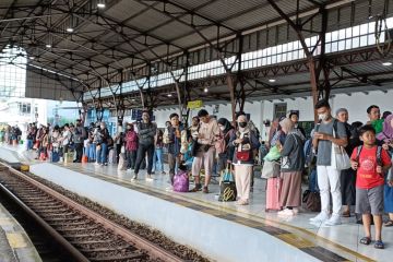 KAI Purwokerto tambah kereta antisipasi lonjakan penumpang