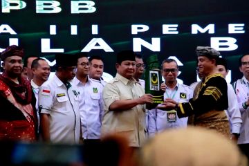 Yusril serahkan keputusan nama bacawapres kepada Prabowo