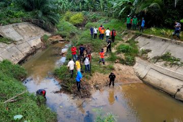 Dapat 5 ton sampah dari sungai, ini kata Wali Kota Lhokseumawe