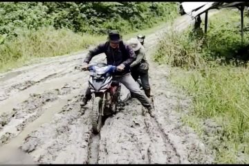 Jalan berlumpur, Kaltara tetapkan Lingkar Krayan tanggap darurat