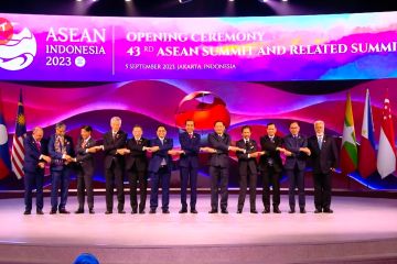 Resmi buka KTT ke-43, Jokowi: Kapal ASEAN terus melaju