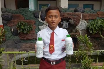 Siswa SD ciptakan cairan abate alami, terpilih jadi Juara 1 Nasional