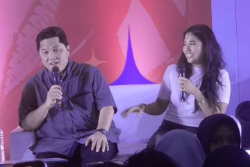 Tampil bersama putrinya, ini pesan Erick Thohir untuk anak muda