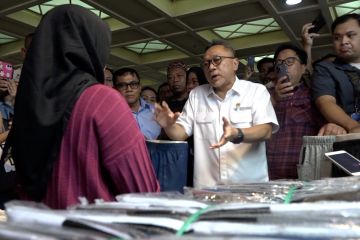 Tinjau Pasar Tanah Abang, Zulhas: Pemerintah hadir untuk UMKM