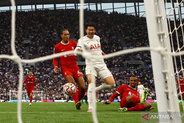 Tottenham Hotspur menang dramatis atas Liverpool 2-1