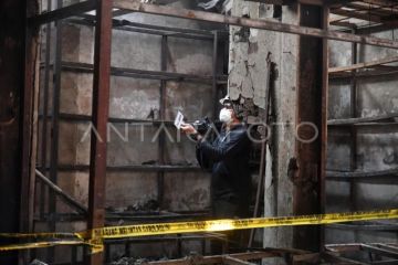 Olah TKP lokasi kebakaran Pasar Leuwiliang