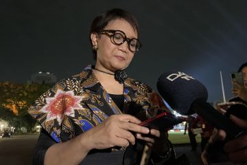 Para menteri kabinet turut meriahkan “Istana Berbatik”