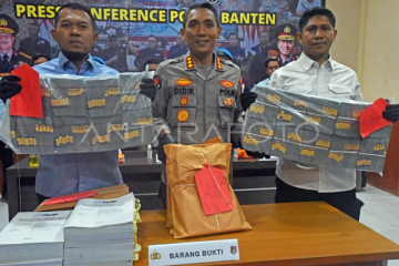 Pengungkapan kasus korupsi proyek fiktif