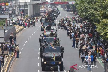 Serunya parade alutsista HUT ke-78 TNI di Jakarta