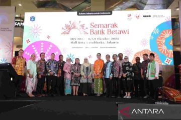 Mau tahu budaya lokal Jakarta? Yuk ke Semarak Batik Betawi 2023