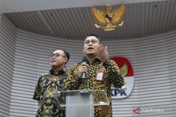 KPK cegah satu orang ke luar negeri terkait penyidikan korupsi di MA