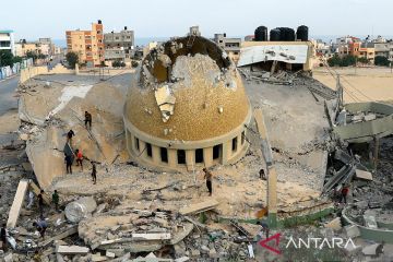 10 warga Palestina tewas dalam serangan Israel ke masjid Gaza