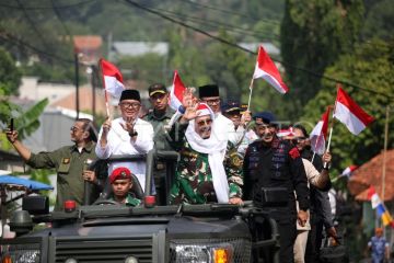 Kirab kebangsaan merah putih di Bogor