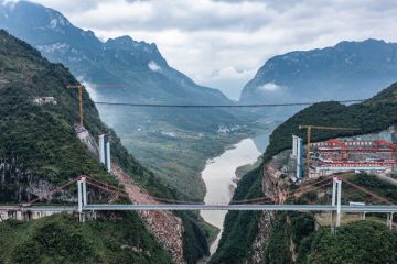 Investasi jalan raya dan jalur air China cetak pertumbuhan yang stabil