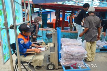 KKP kerahkan taruna di pelabuhan perikanan bantu program PIT