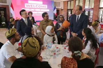 Surabaya jajaki kerja sama "sister city" dengan Prancis