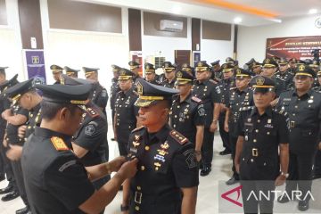 Kakanwil Kemenkumham Sumbar lantik 15 kepala penjara baru