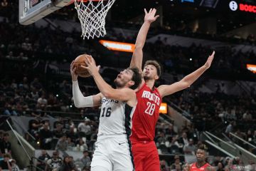 Pramusim NBA: Houston Rockets atasi San Antonio Spurs 99- 89