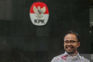 Pengacara Donal Fariz diperiksa KPK