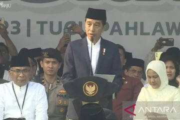 Jokowi sebut Prabowo nama pertama jajaran menteri hadir di Hari Santri