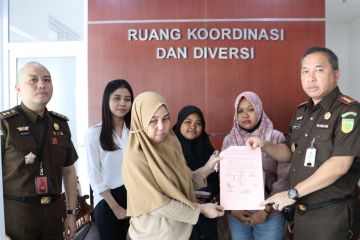 Kejari Semarang bebaskan pencuri ponsel melalui keadilan restoratif