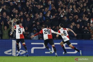 Feyenoord tampil perkasa ketika taklukkan Lazio 3-1