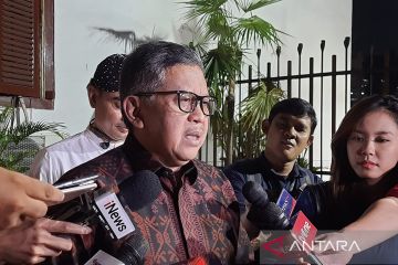 Hasto sebut Megawati dan Prabowo sudah bertemu saat HUT ke-78 TNI