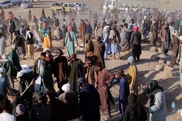 AS bekukan aset Afghanistan, rekonstruksi pascagempa terhambat