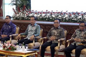 Jokowi beri persetujuan Mahfud MD maju jadi cawapres