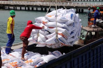 Bulog Aceh terima pasokan beras impor 6.600 ton