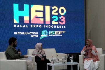 Edukasi pentingnya produk halal melalui pameran HEI 2023