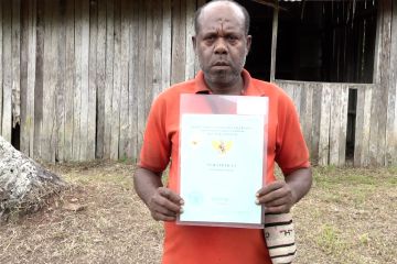 Harapan masyarakat Kampung Sawoi Hnya usai menerima sertifikat HPL