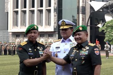 Jabat KASAD, Jenderal Agus siap jaga netralitas TNI AD dalam pemilu