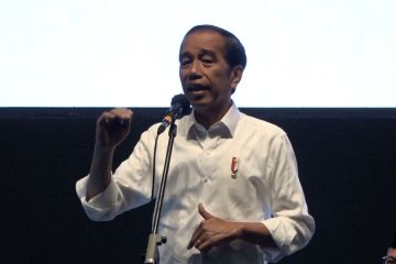 Jokowi ke relawan: Hati-hati pilih pemimpin tiga periode ke depan