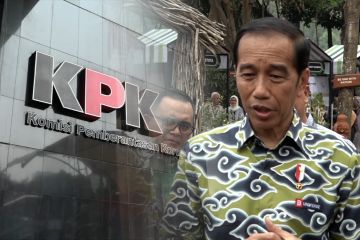 'Kita hormati proses hukum', kata Jokowi soal pelaporan dirinya ke KPK