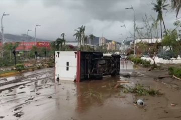 Meksiko selatan diterjang Badai Otis, 39 orang tewas