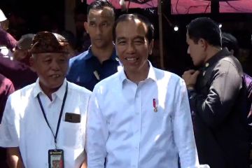 Presiden Jokowi ajak tiga bacapres jaga Pemilu 2024 berjalan damai