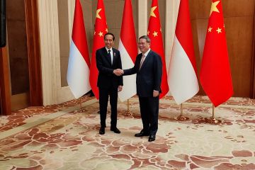 Presiden Jokowi bahas sejumlah kerja sama dengan PM China Li Qiang