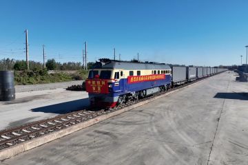 Provinsi Hebei luncurkan rute baru kereta kargo China-Eropa