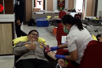 Polda Kalteng gelar donor darah peringati HUT Humas Polri