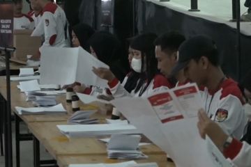 Ketua KPU: Produksi logistik Pemilu 2024 capai 57 persen