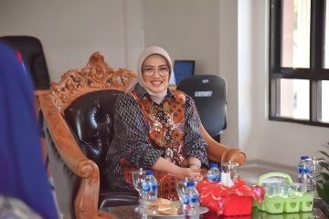 Pj Bupati Lumajang wajibkan pejabat pemkab beli produk UMKM lokal