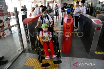 HUT Ke-79 TNI, naik Transjakarta-MRT dan LRT hanya Rp1