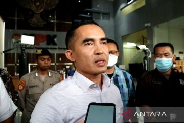 KPK periksa tiga saksi dalam aliran uang Eko Darmanto