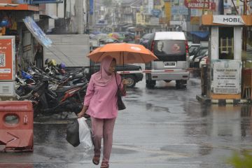 Hujan diprediksi guyur sebagian kota besar di Indonesia