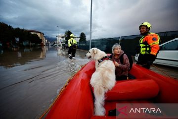 Enam orang tewas dan dua hilang akibat Badai Ciaran di Italia
