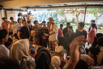 Diskusi Ganjar Pranowo dan generasi Z di Palembang