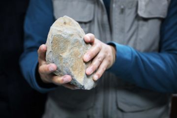 Perkakas batu kuno ditemukan di daerah Tiga Ngarai, China